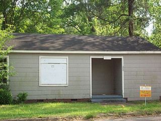 Foreclosed Home - List 100005718