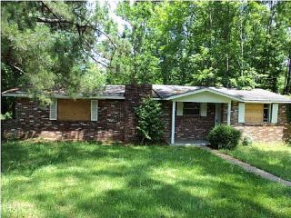 Foreclosed Home - 2064 ALYCE DR, 39204