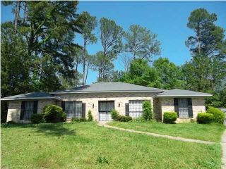 Foreclosed Home - 851 WINTHROP CIR, 39206