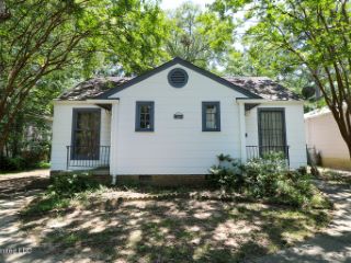 Foreclosed Home - 647 CHOCTAW RD, 39206