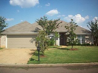 Foreclosed Home - 539 PLANTERS DR, 39208