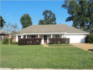 Foreclosed Home - 146 LIVE OAKS BLVD, 39208