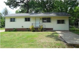 Foreclosed Home - 1211 SAINT AUGUSTINE DR, 39208