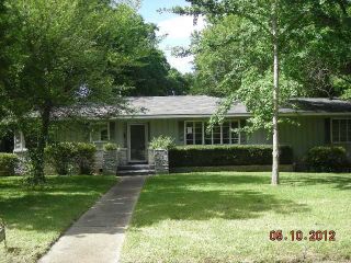 Foreclosed Home - 1542 WINCHESTER ST, 39211