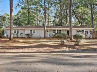 Foreclosed Home - 5342 PINE LANE DR, 39211