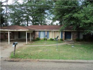Foreclosed Home - 3273 BIENVILLE DR, 39212