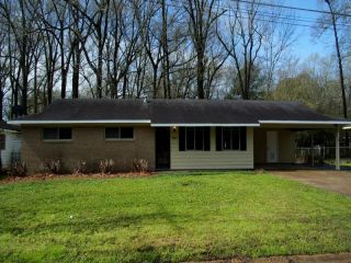 Foreclosed Home - 3221 Longwood Dr, 39212