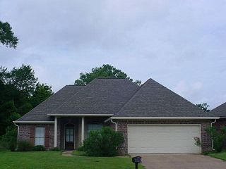 Foreclosed Home - 609 OAKVIEW WAY, 39272