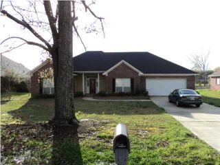 Foreclosed Home - 4817 BROOKWOOD PL, 39272