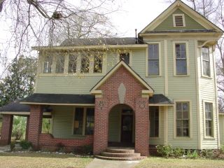 Foreclosed Home - 310 WILLIAMS ST, 39401