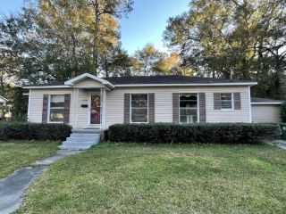 Foreclosed Home - 1708 ADELINE ST, 39401