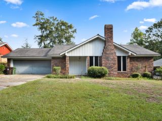 Foreclosed Home - 3203 ROSEWOOD DR, 39401