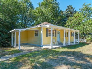 Foreclosed Home - 1616 ADELINE ST, 39401