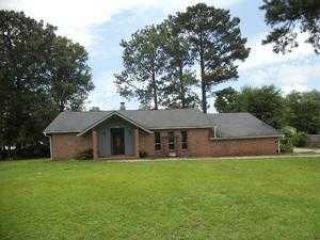 Foreclosed Home - 609 SOUTHEAST CIR, 39402