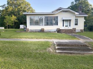Foreclosed Home - 264 GENERAL ROBERT E BLOUNT DR, 39421