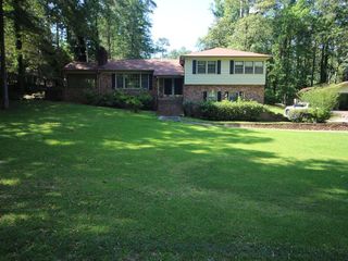 Foreclosed Home - 704 CHERRY LN, 39440
