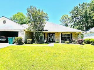 Foreclosed Home - 309 COUNTRY CLUB DR, 39466