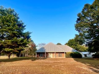 Foreclosed Home - 740 BOUIE RD, 39466