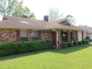 Foreclosed Home - 508 COUNTRY CLUB DR, 39466