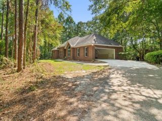 Foreclosed Home - 34 SANDYWOOD LN, 39475