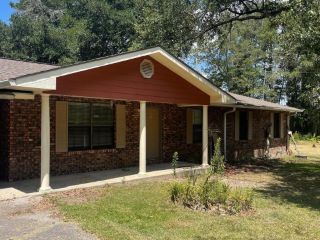 Foreclosed Home - 585 POUNDS RD, 39483
