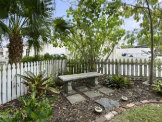 Foreclosed Home - 213 DEMONTLUZIN AVE, 39520