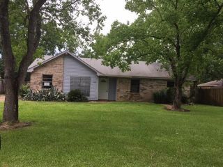 Foreclosed Home - 2308 Heritage Drive, 39553
