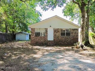 Foreclosed Home - 337 MARY WALKER DR, 39553