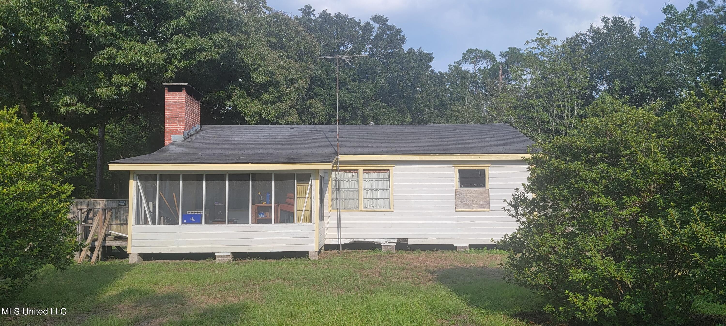 Foreclosed Home - 6370 DAVIS RD, 39560