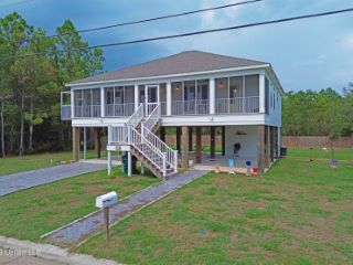 Foreclosed Home - 124 LAFITTE DR, 39576