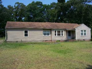 Foreclosed Home - 402 11TH ST, 39648
