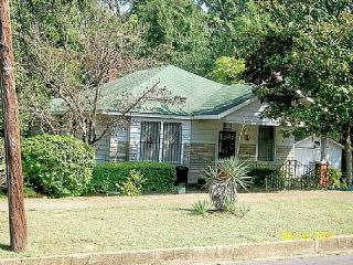 Foreclosed Home - 705 S 4TH ST, 39648
