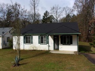 Foreclosed Home - 900 10th St, 39648