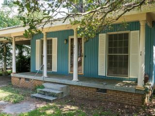 Foreclosed Home - 211 GERALD DR, 39648