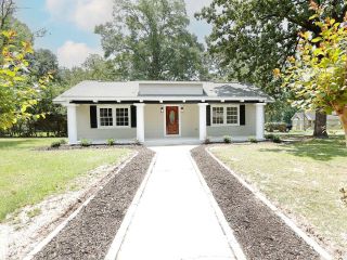 Foreclosed Home - 1003 COLLEGE ST, 39648