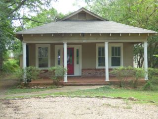 Foreclosed Home - 709 NORTHWEST AVE, 39648