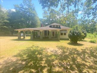 Foreclosed Home - 8104 CENTERVILLE RD, 39652