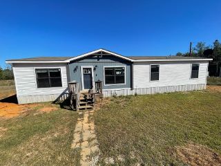 Foreclosed Home - 2070 HARTWELL RD, 39666