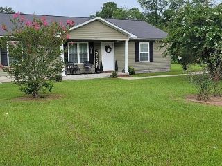 Foreclosed Home - 1001 BLUFFTON DR, 39817