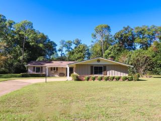 Foreclosed Home - 1702 CULBRETH ST, 39819