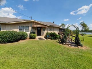 Foreclosed Home - 2943 PARADISE CIR, 39845