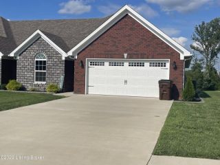 Foreclosed Home - 108 TALLOWTREE CT, 40047