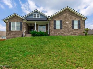 Foreclosed Home - 381 BLUFFS EDGE DR, 40047