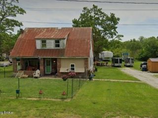 Foreclosed Home - 1755 WATERFORD RD, 40047