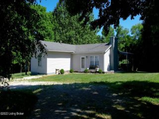 Foreclosed Home - 560 VINSON RD, 40108