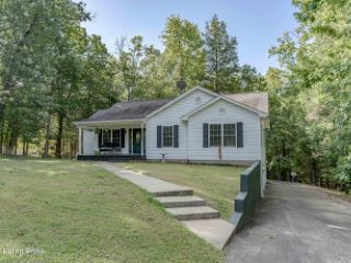 Foreclosed Home - 848 LONG NEEDLE RD, 40108