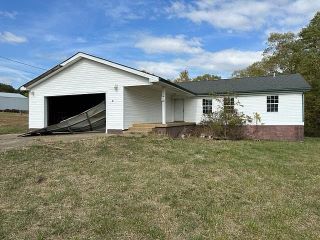 Foreclosed Home - 140 MCCRARY RD, 40142