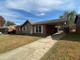 Foreclosed Home - 2513 LAKE RD, 40160