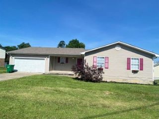 Foreclosed Home - 872 SHELBY AVE, 40160
