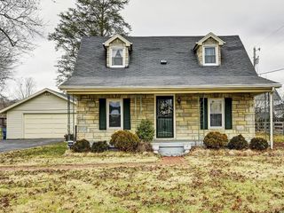 Foreclosed Home - 1100 BEECH GROVE RD, 40165